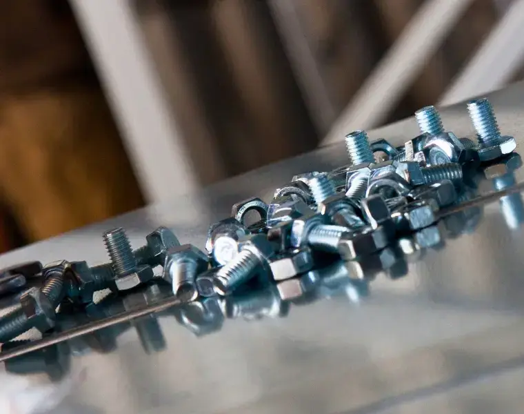 Montáž skladových profi regálů - E-REGALY.CZ