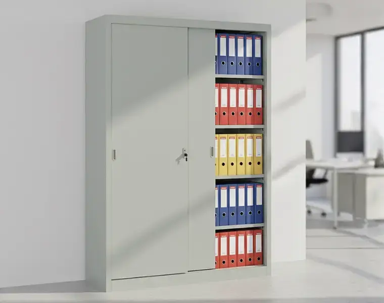 Kovové kancelářské a spisové skříně uzamykatelné